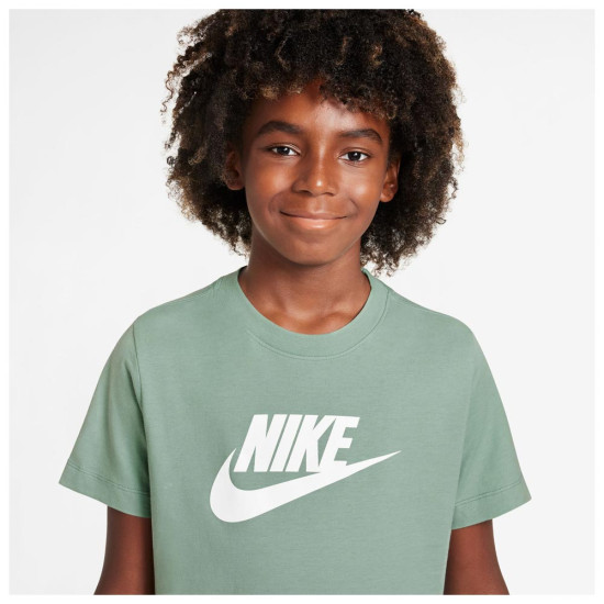 Nike Παιδική κοντομάνικη μπλούζα Sportswear Futura Nike Παιδική κοντομάνικη μπλούζα Sportswear Futura